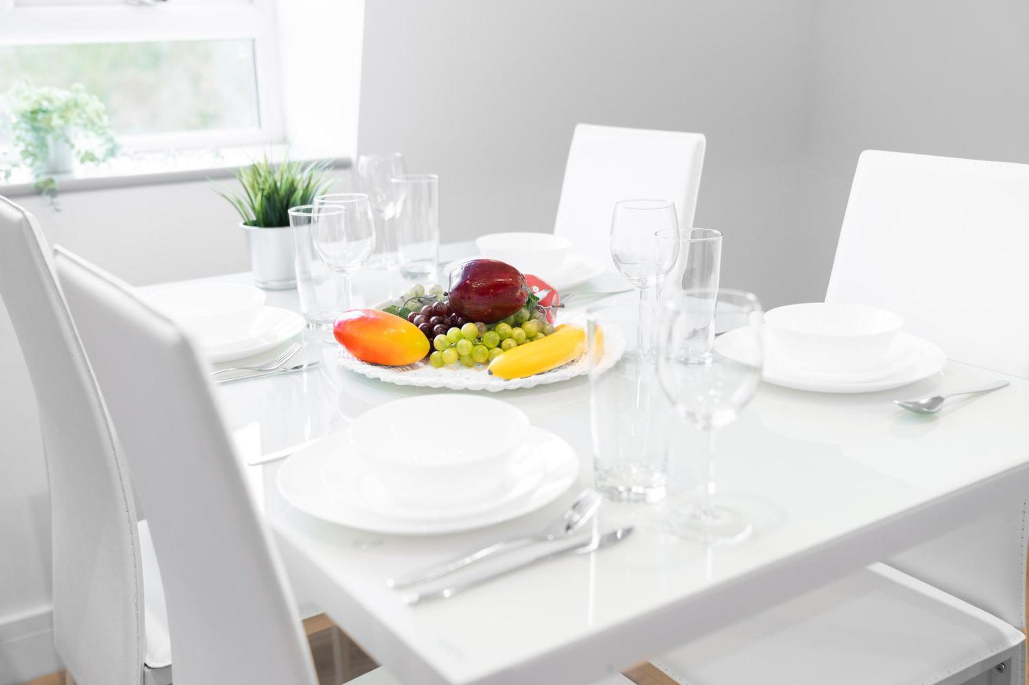 Stylish 2 Bedroom Apartment - Balcony - Secure Parking - Top Rated - 5Mc Birmingham Kültér fotó